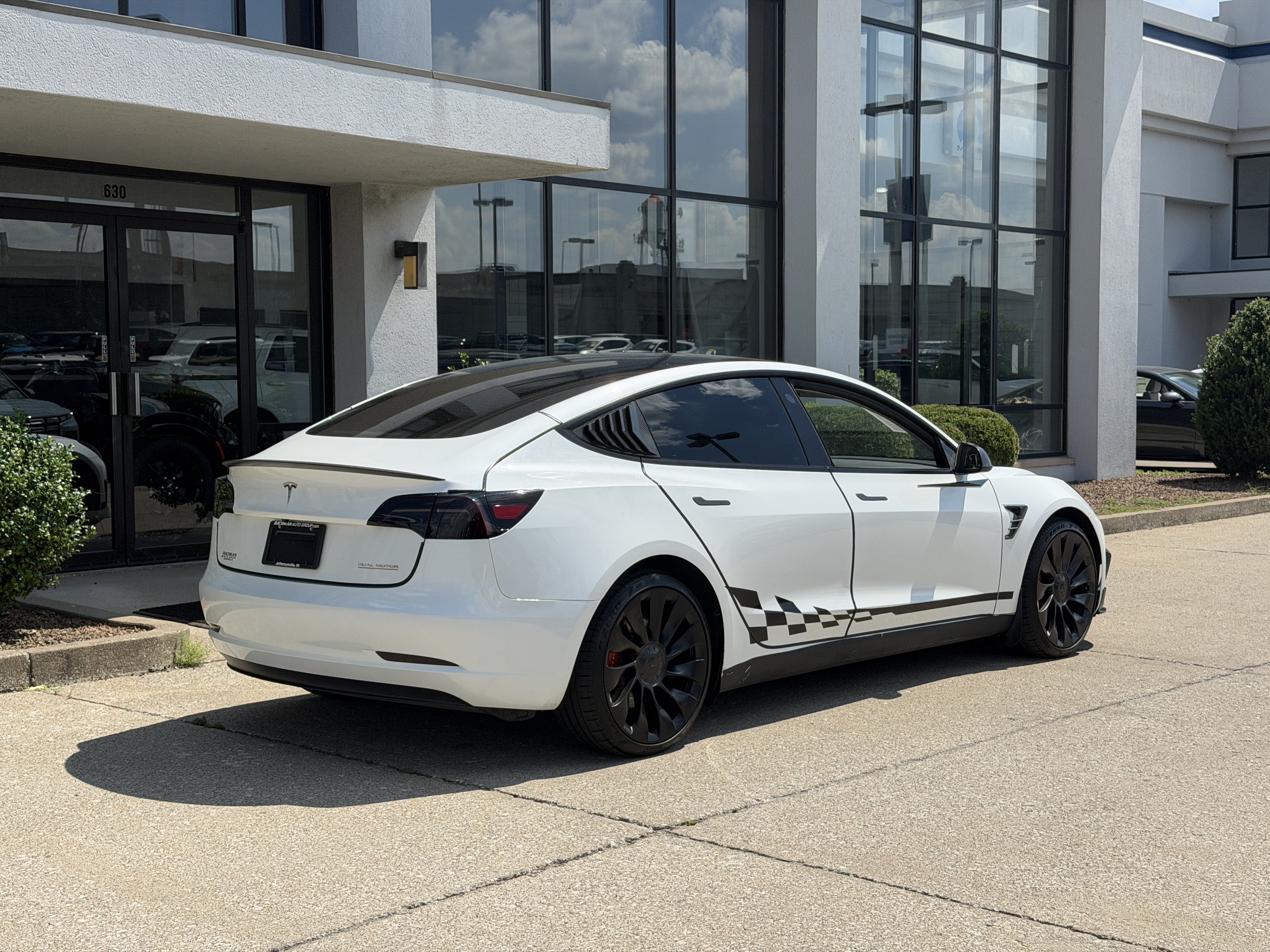Used 2023 Tesla Model 3 Performance AWD/4WD image 4
