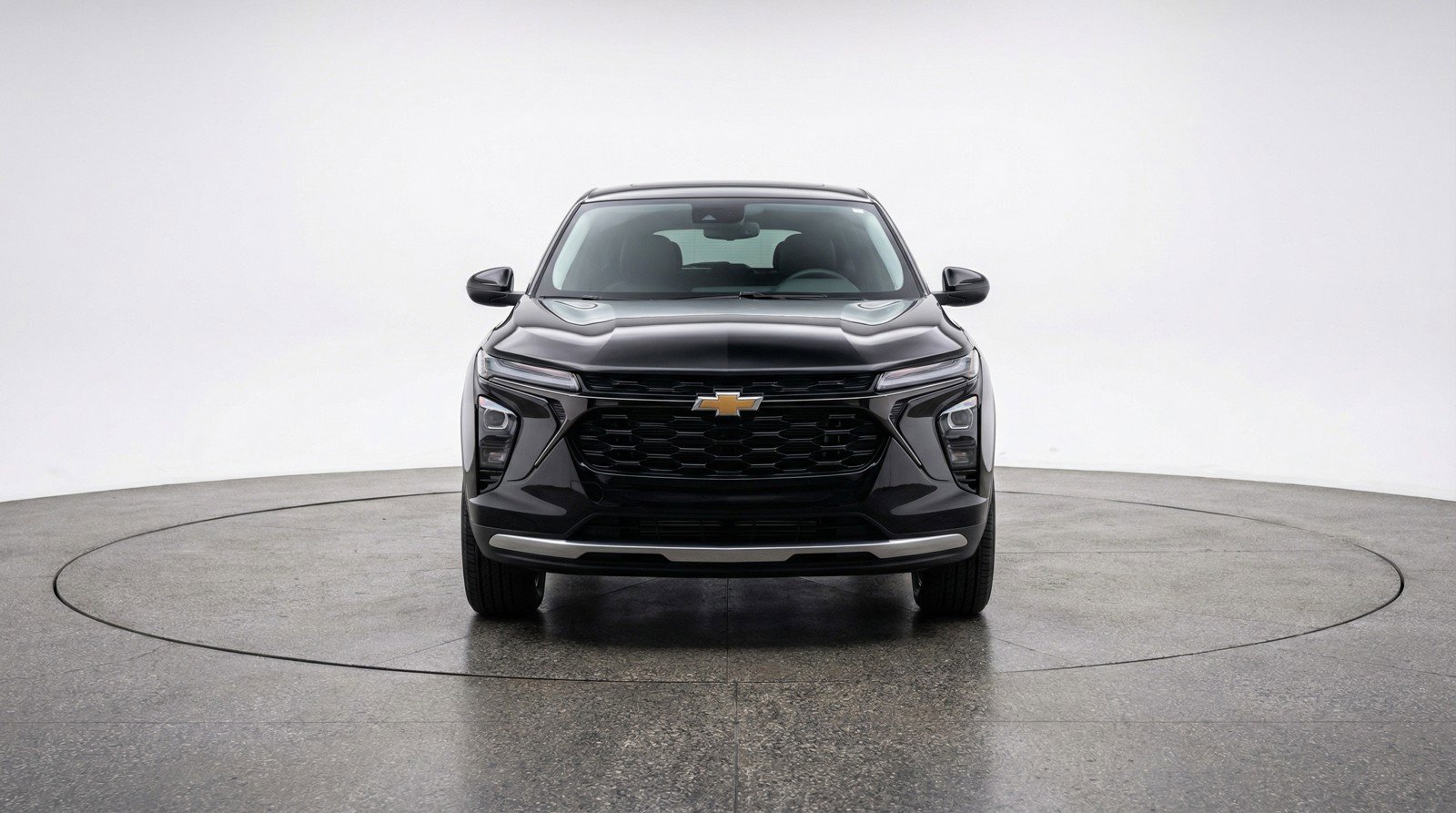 Used 2025 Chevrolet TrailBlazer LT FWD image 2