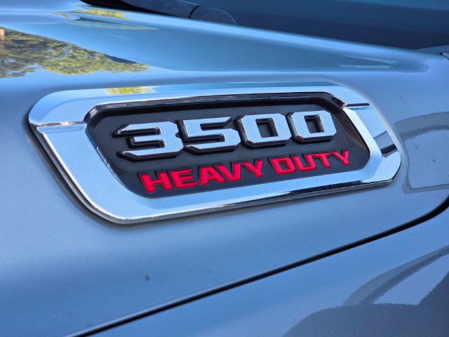 Used 2024 RAM 3500 Limited AWD/4WD image 28