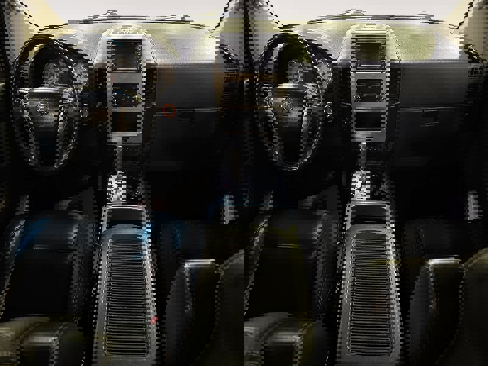 Used 2015 Nissan Titan PRO-4X w/ Pro-4x Luxury Package image 10