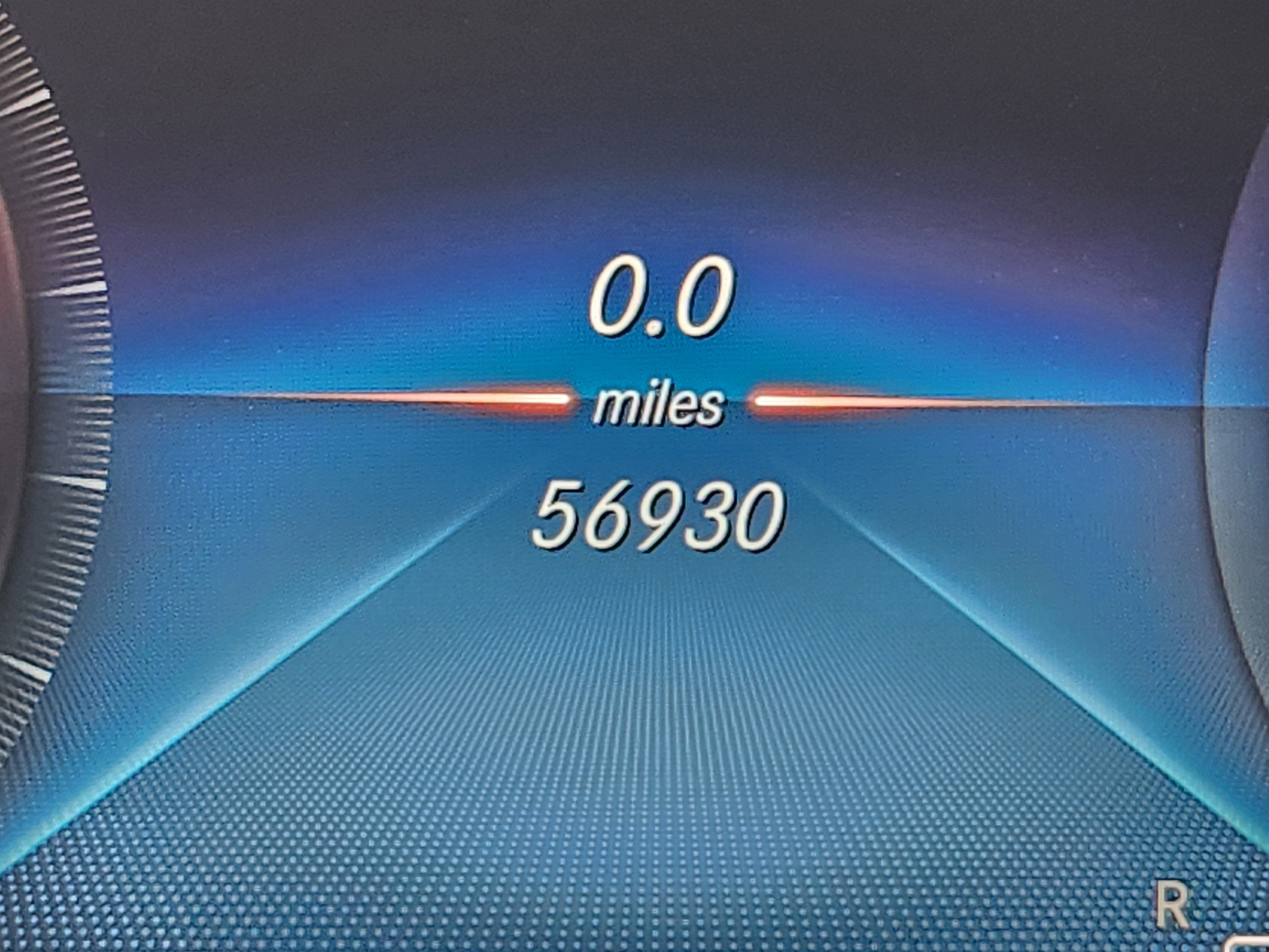 Used 2020 Mercedes-Benz GLC 300 4MATIC Coupe image 9