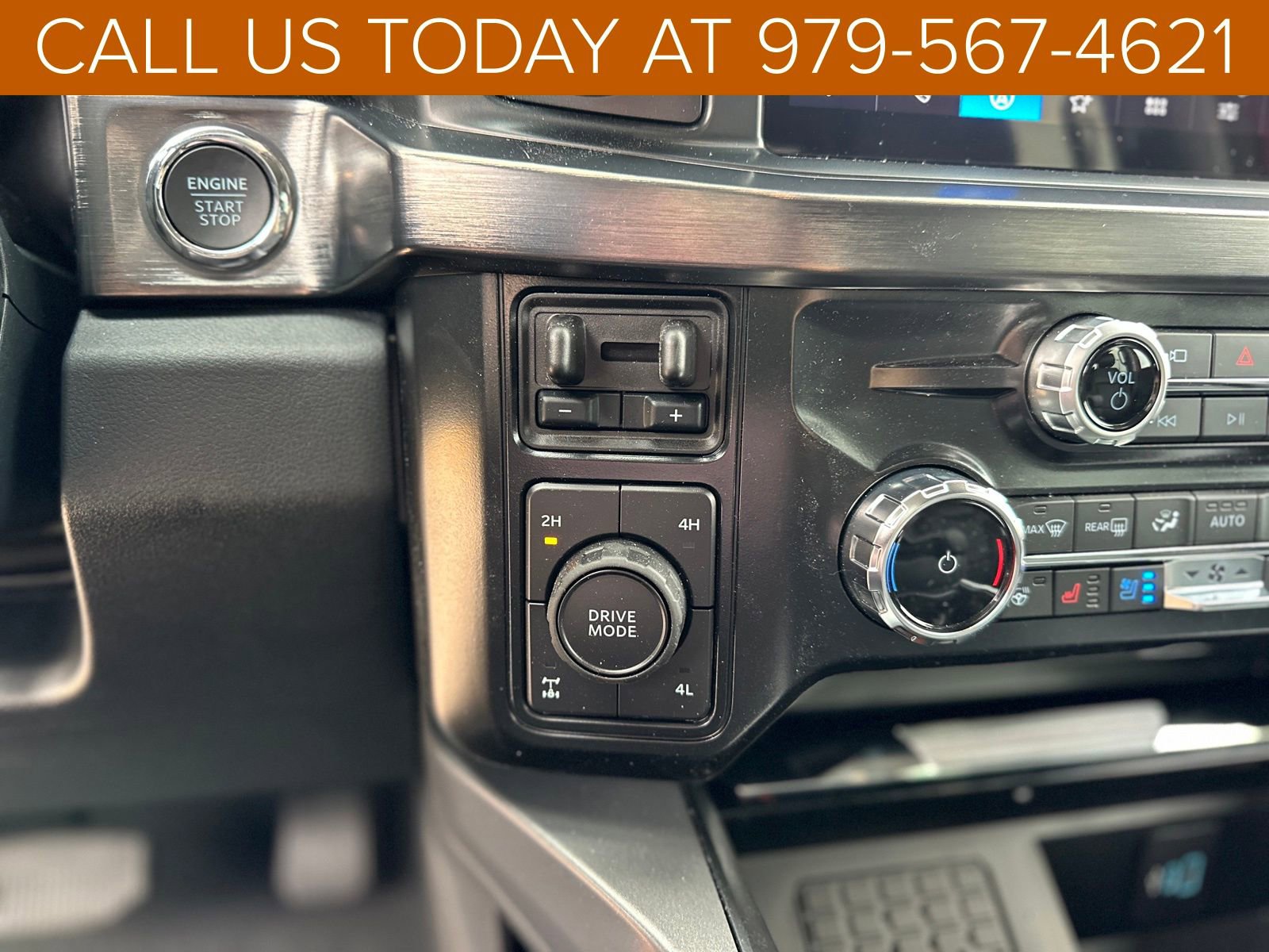 New 2025 Ford F350 Lariat w/ Lariat Ultimate Package image 46