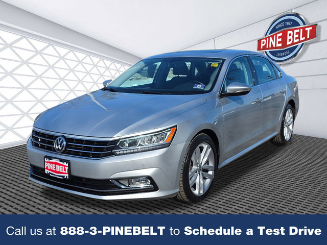 Used 2018 Volkswagen Passat 2.0T SE