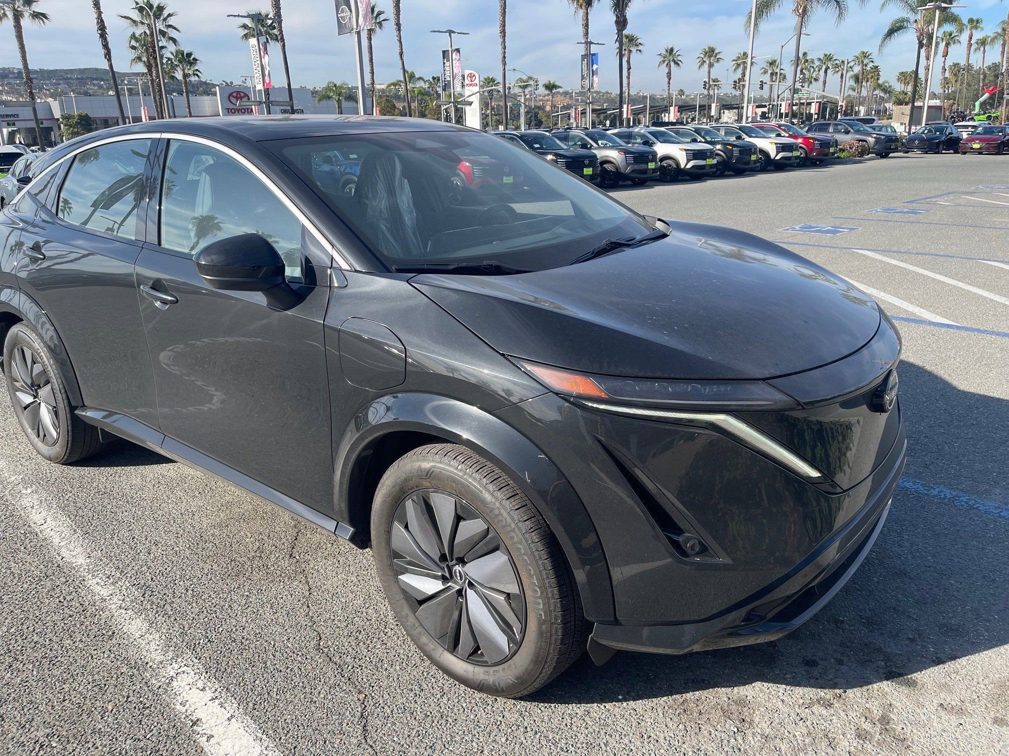 Used 2023 Nissan Ariya ENGAGE image 2