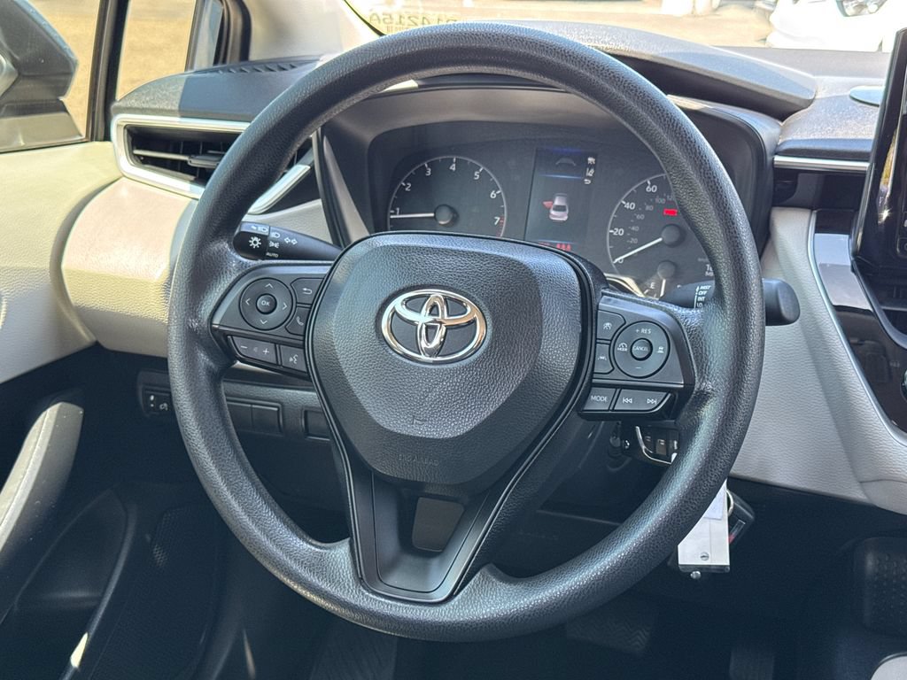 Used 2023 Toyota Corolla LE w/ Carpet Mat Package (TMS) FWD image 22