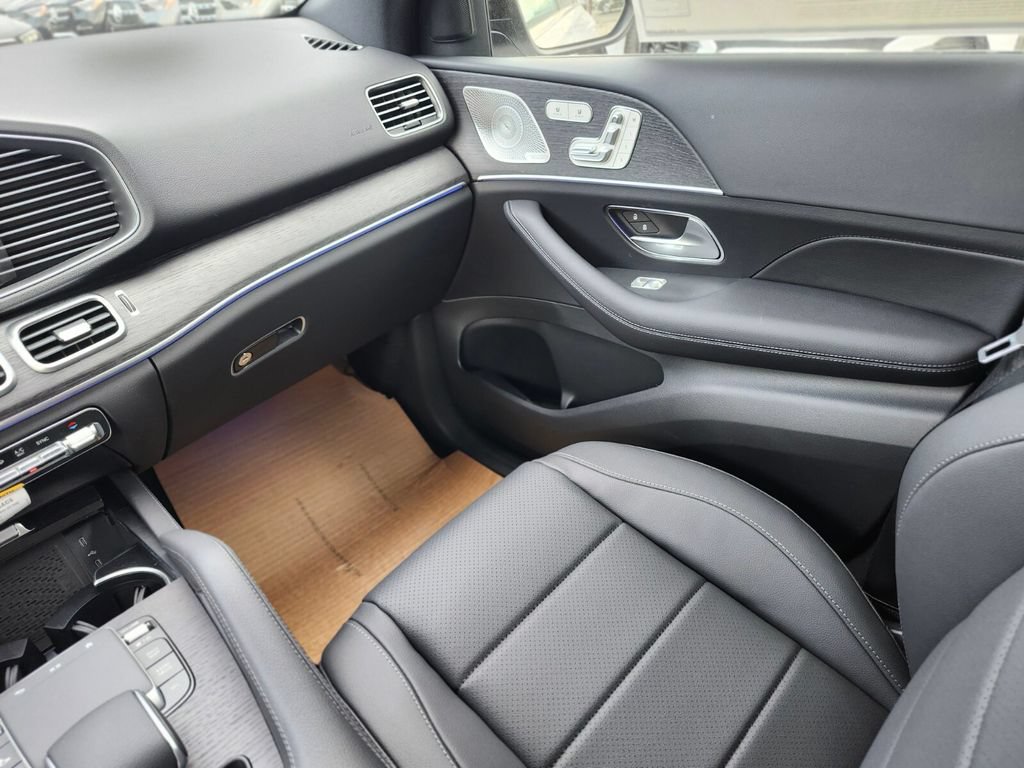 New 2026 Mercedes-Benz GLE 450 4MATIC image 15