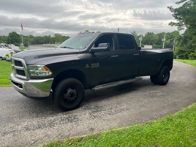 Used 2018 RAM 3500 Tradesman w/ Chrome Appearance Group AWD/4WD image 8