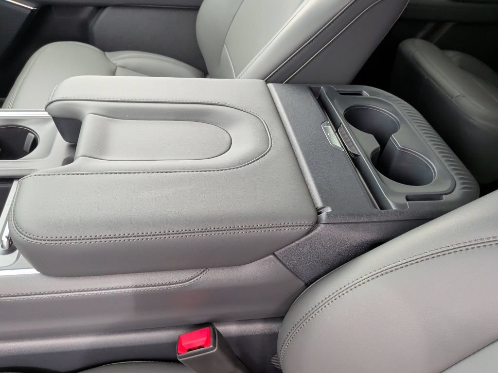 New 2027 Ford Expedition Active RWD image 29