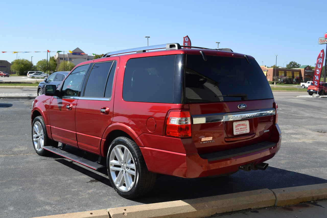 Used 2016 Ford Expedition Limited w/ Equipment Group 301A image 5