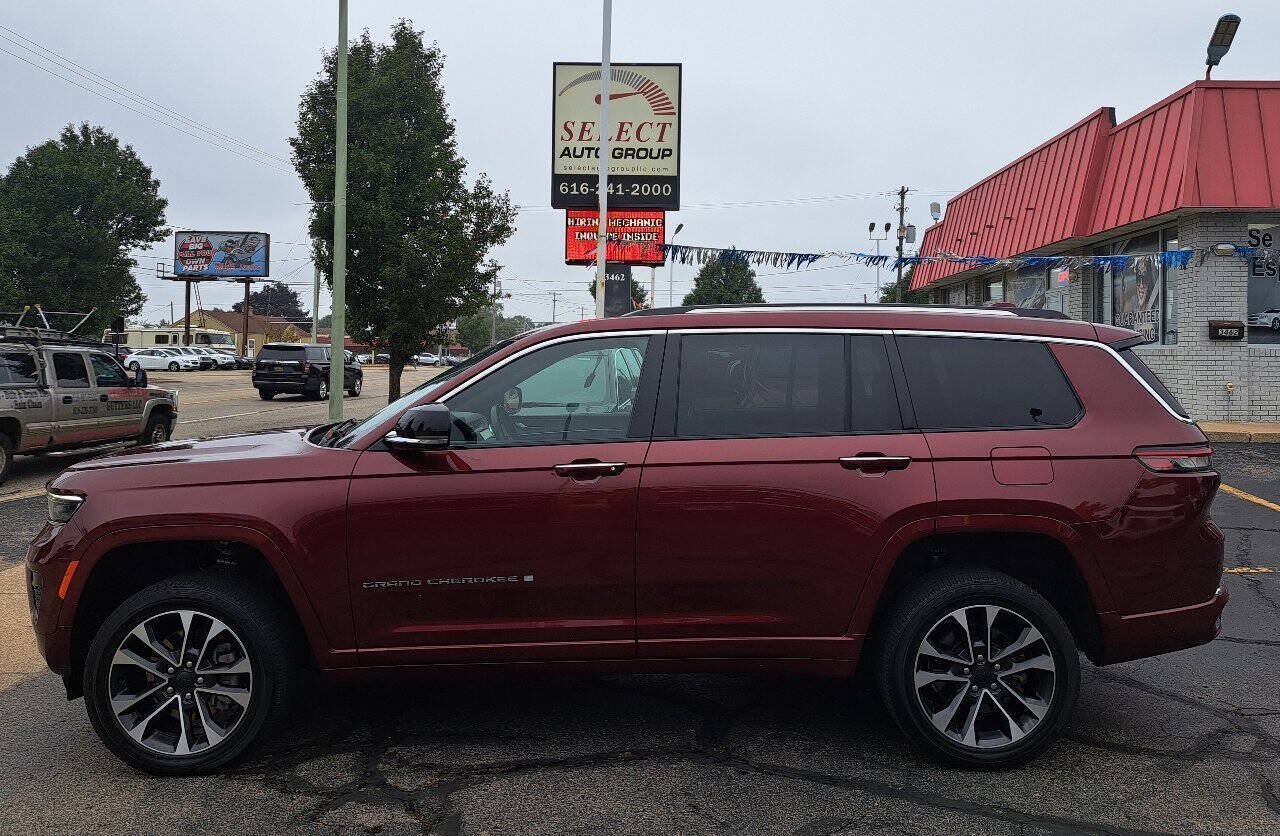 Used 2022 Jeep Grand Cherokee L Overland AWD/4WD image 1