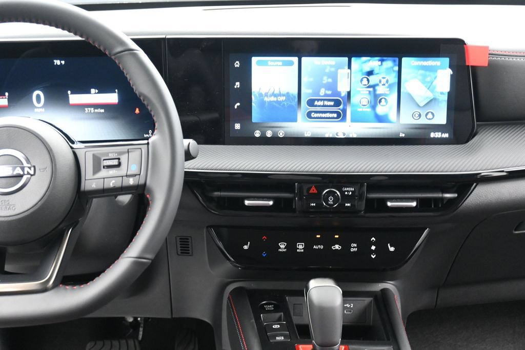 New 2026 Nissan Kicks SR w/ Cold Weather Package FWD image 13