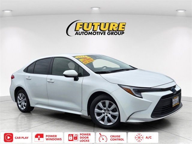 Used 2024 Toyota Corolla LE image 1