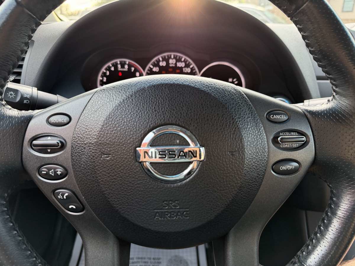 Used 2012 Nissan Altima 2.5 S w/ 20th Anniversary Pkg FWD image 16