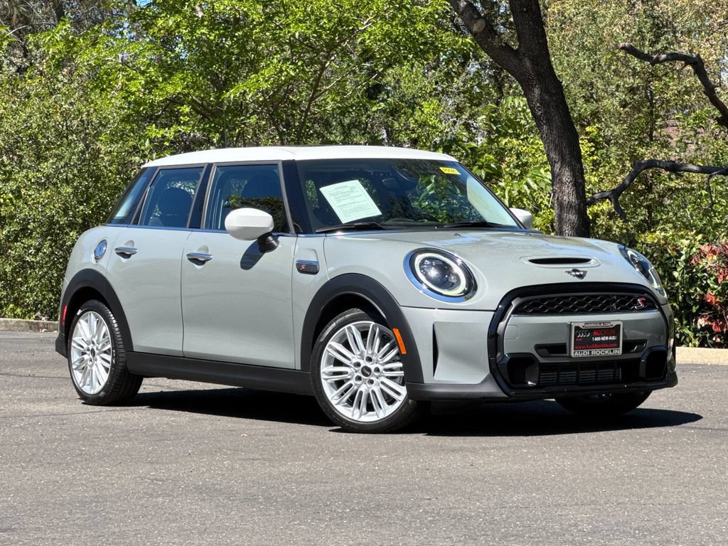 Used 2022 MINI Cooper S FWD image 2
