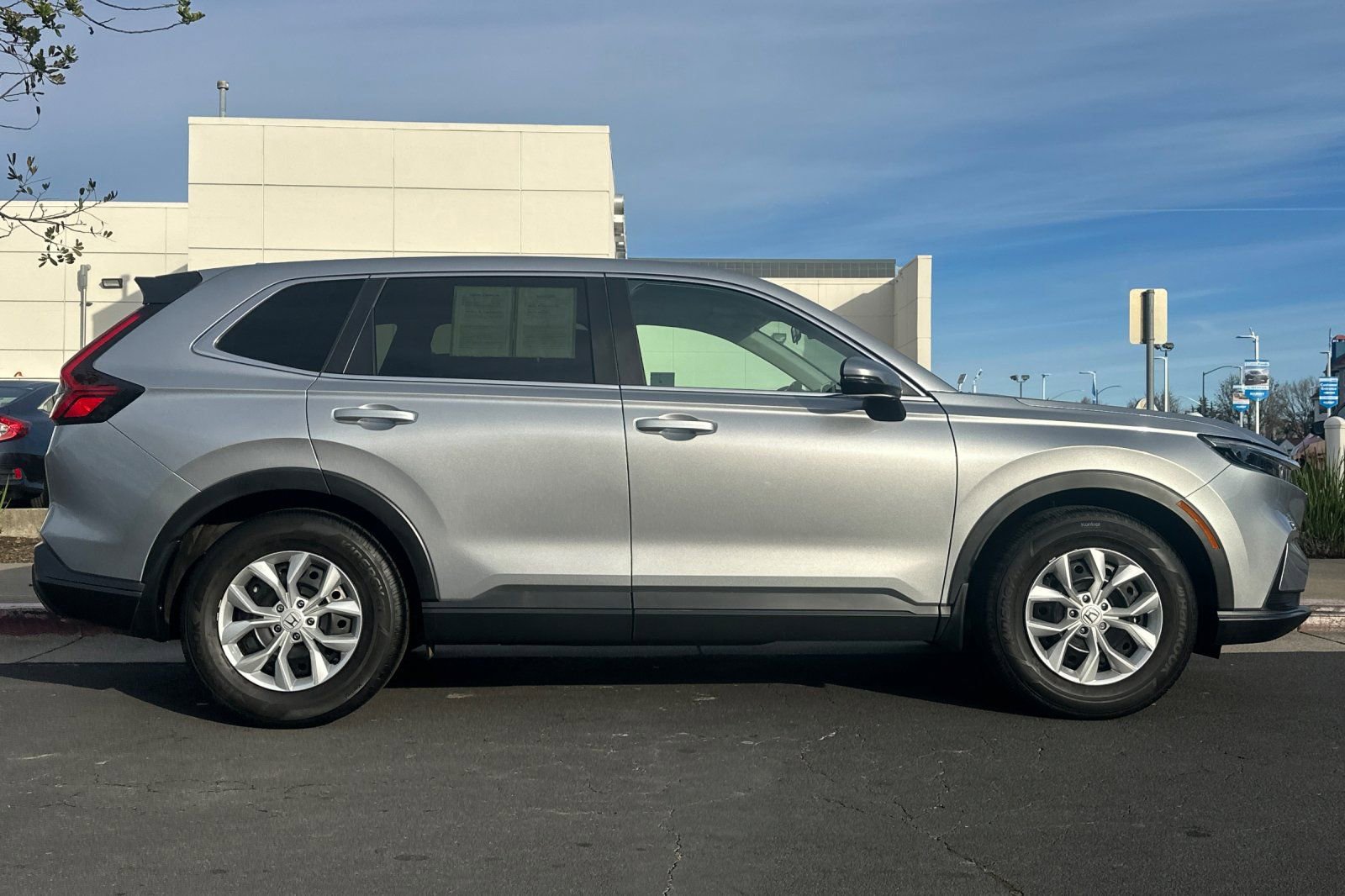 Used 2026 Honda CR-V LX image 2