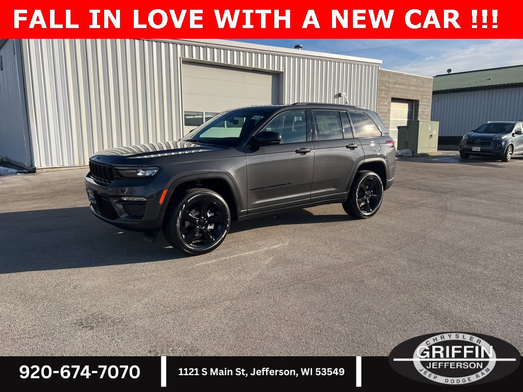 New 2025 Jeep Grand Cherokee Limited w/ Black Appearance Package
