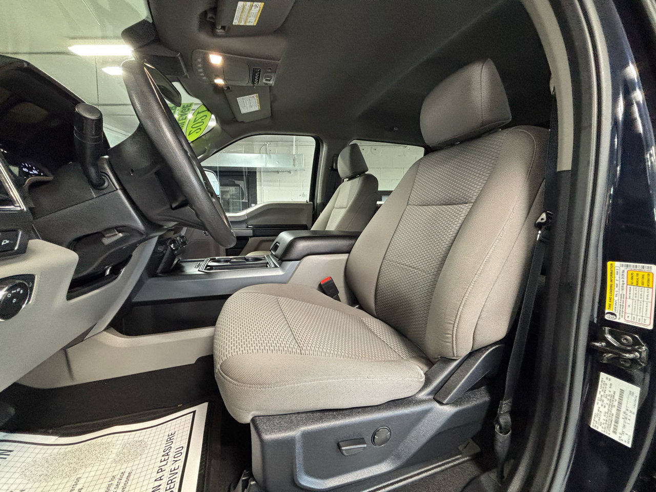 Used 2021 Ford F250 XLT w/ XLT Premium Package image 27