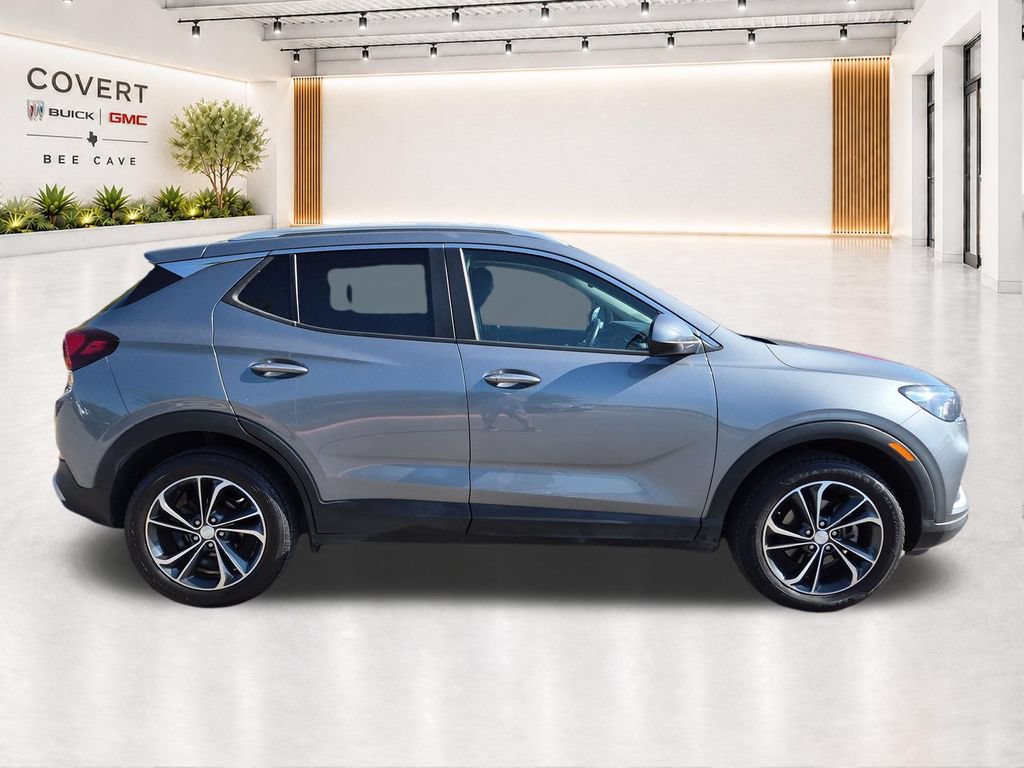 Used 2021 Buick Encore GX Select AWD/4WD image 13