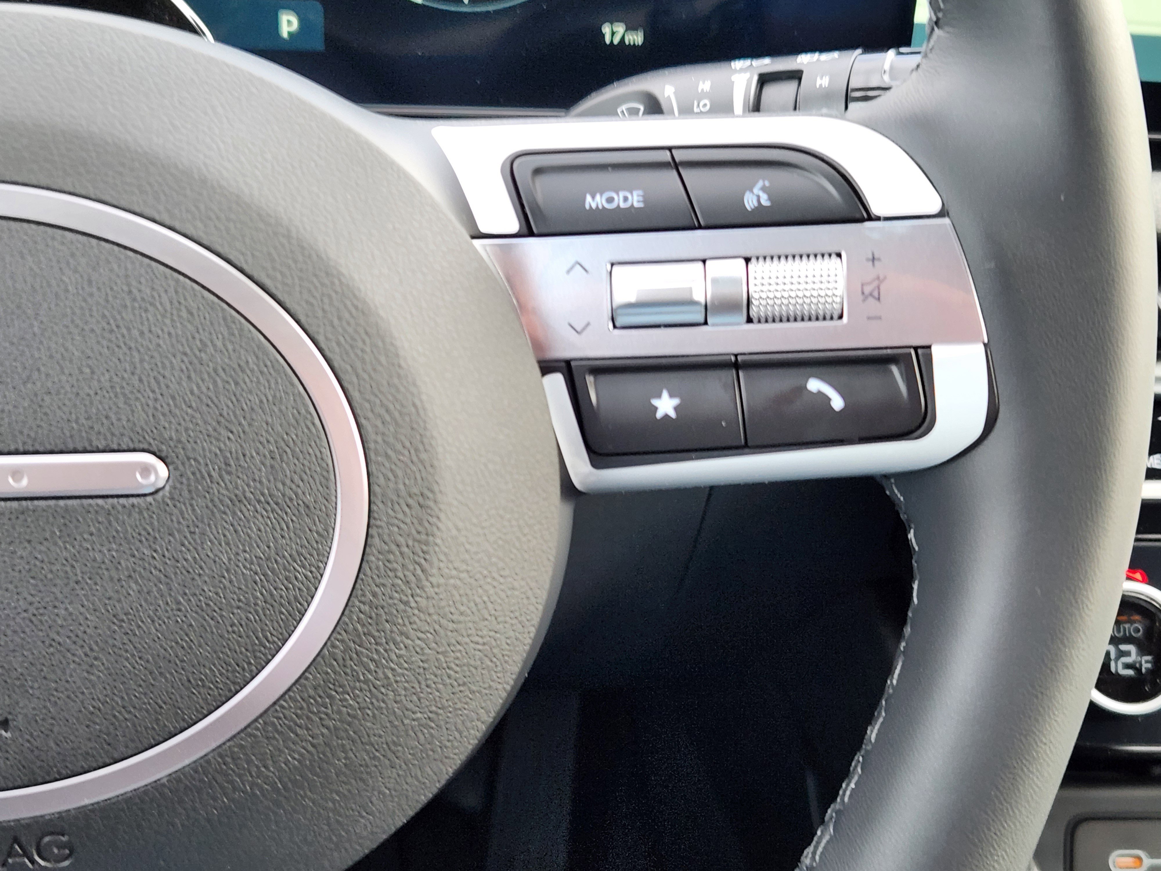 New 2026 Hyundai Tucson SEL image 23