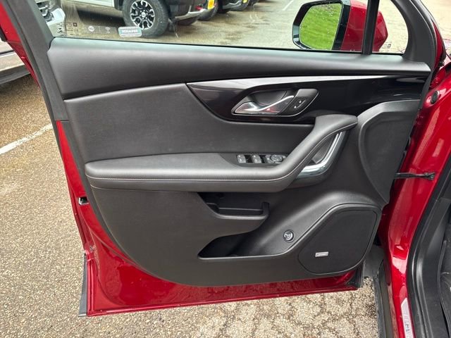 Used 2023 Chevrolet Blazer Premier AWD/4WD image 14
