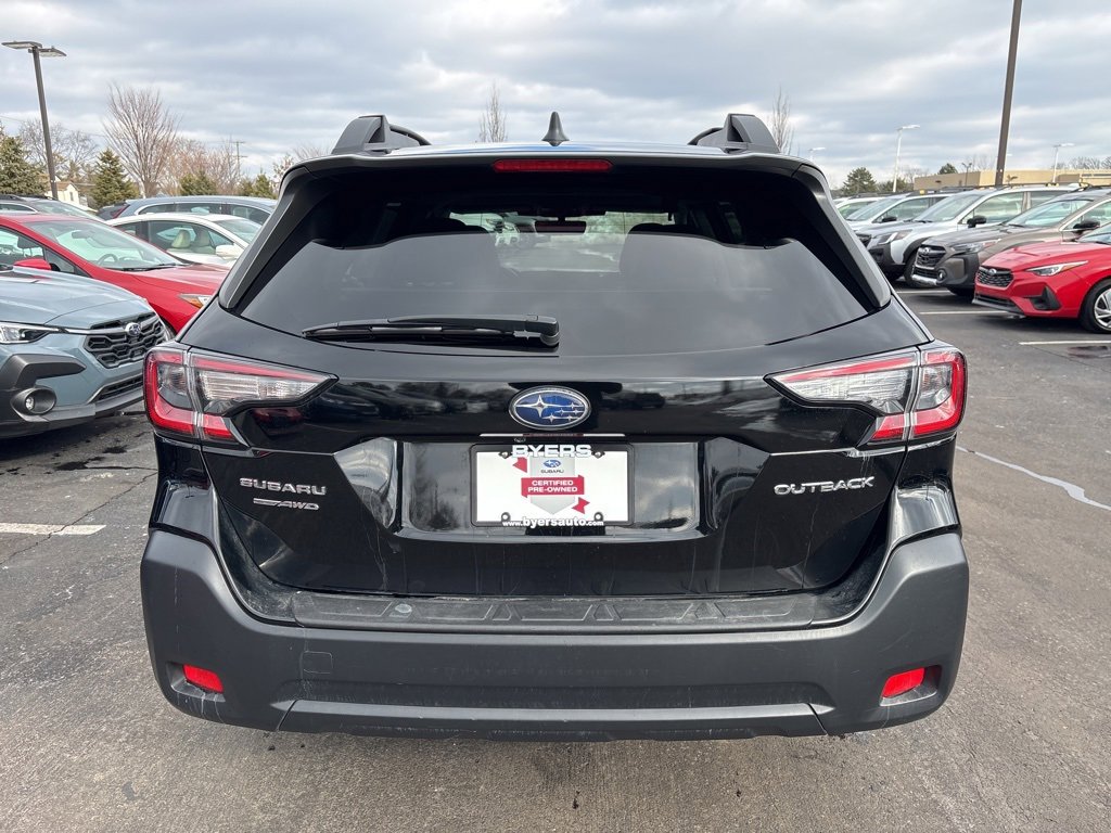 Used 2024 Subaru Outback Premium image 4