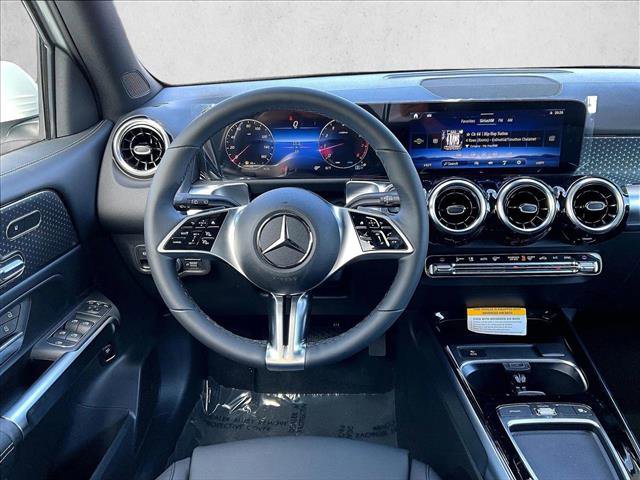 New 2026 Mercedes-Benz GLB 250 4MATIC image 18