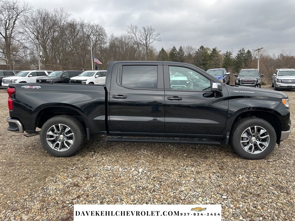 Used 2025 Chevrolet Silverado 1500 LT image 7