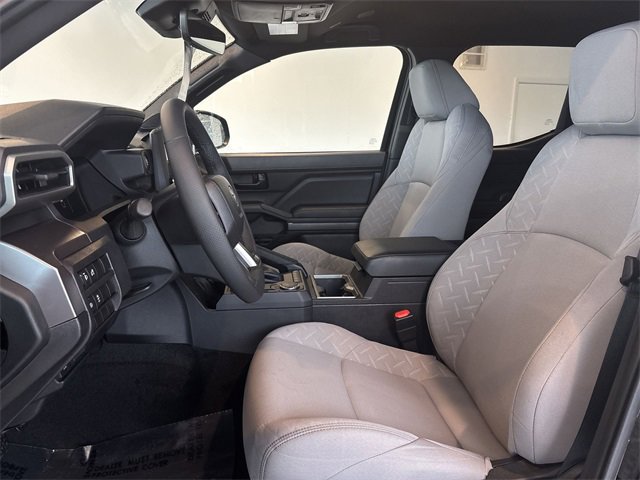Used 2025 Toyota Tacoma SR5 w/ SR5 Upgrade Package image 19