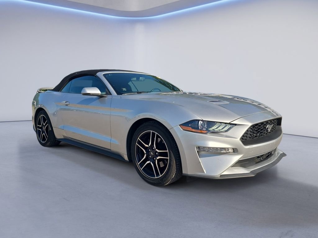 Used 2019 Ford Mustang Premium RWD image 9