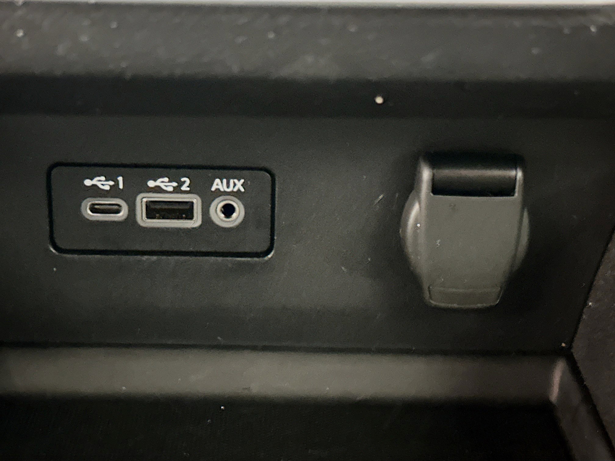 Used 2025 Nissan Altima 2.5 SV image 25