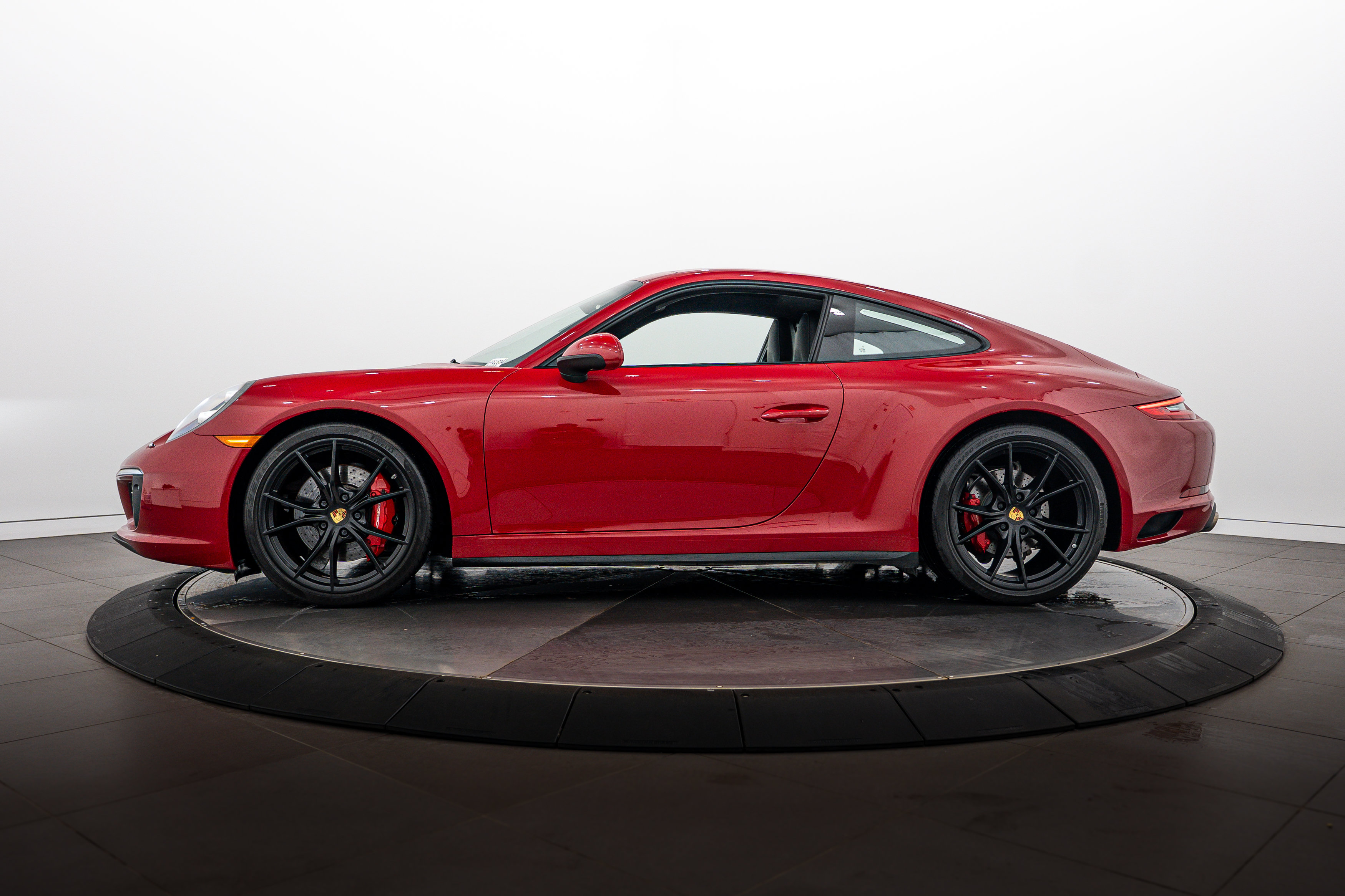 Certified 2017 Porsche 911 Carrera 4S AWD/4WD image 2