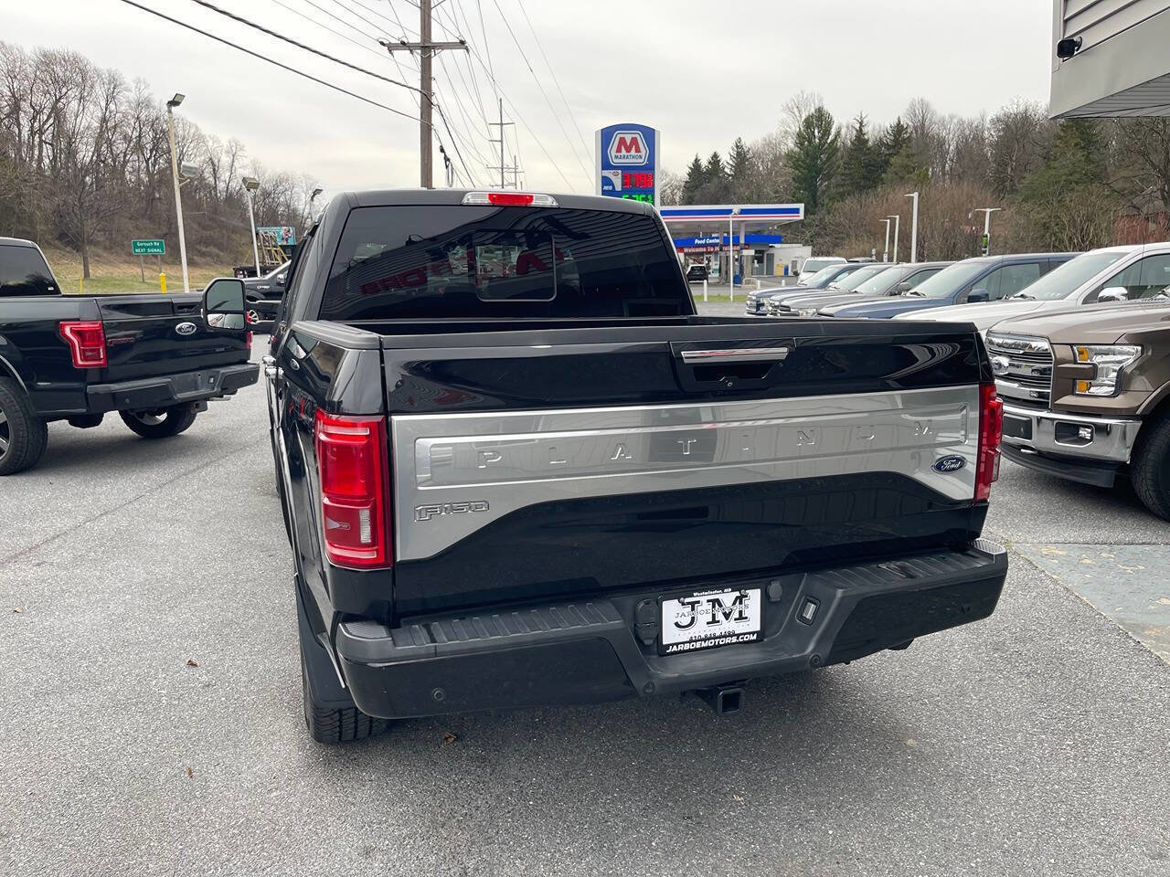 Used 2015 Ford F150 Platinum w/ Equipment Group 701A Luxury AWD/4WD image 5