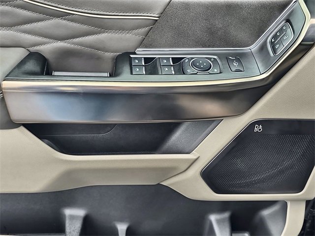 New 2025 Ford F350 Platinum w/ Platinum Plus Package image 17