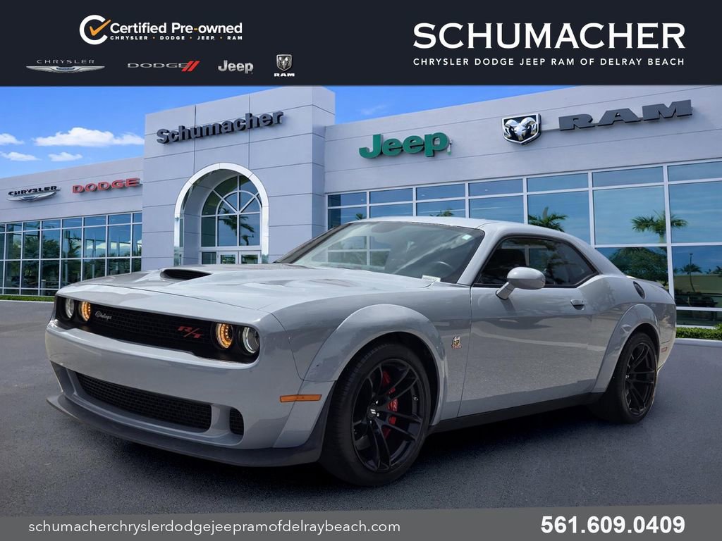 Used 2022 Dodge Challenger R/T Scat Pack RWD image 3