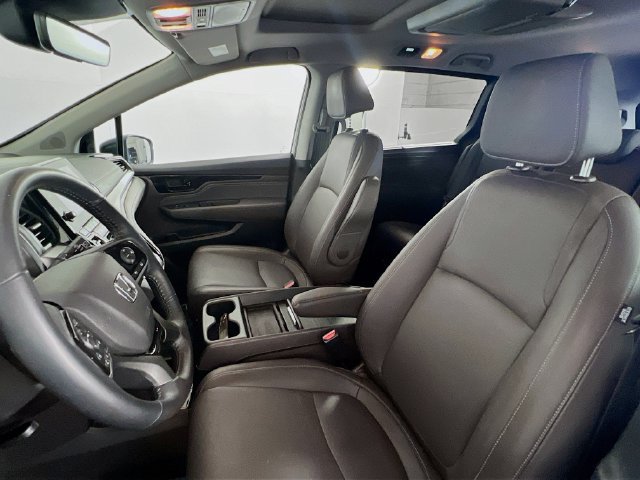 Used 2023 Honda Odyssey Touring image 21
