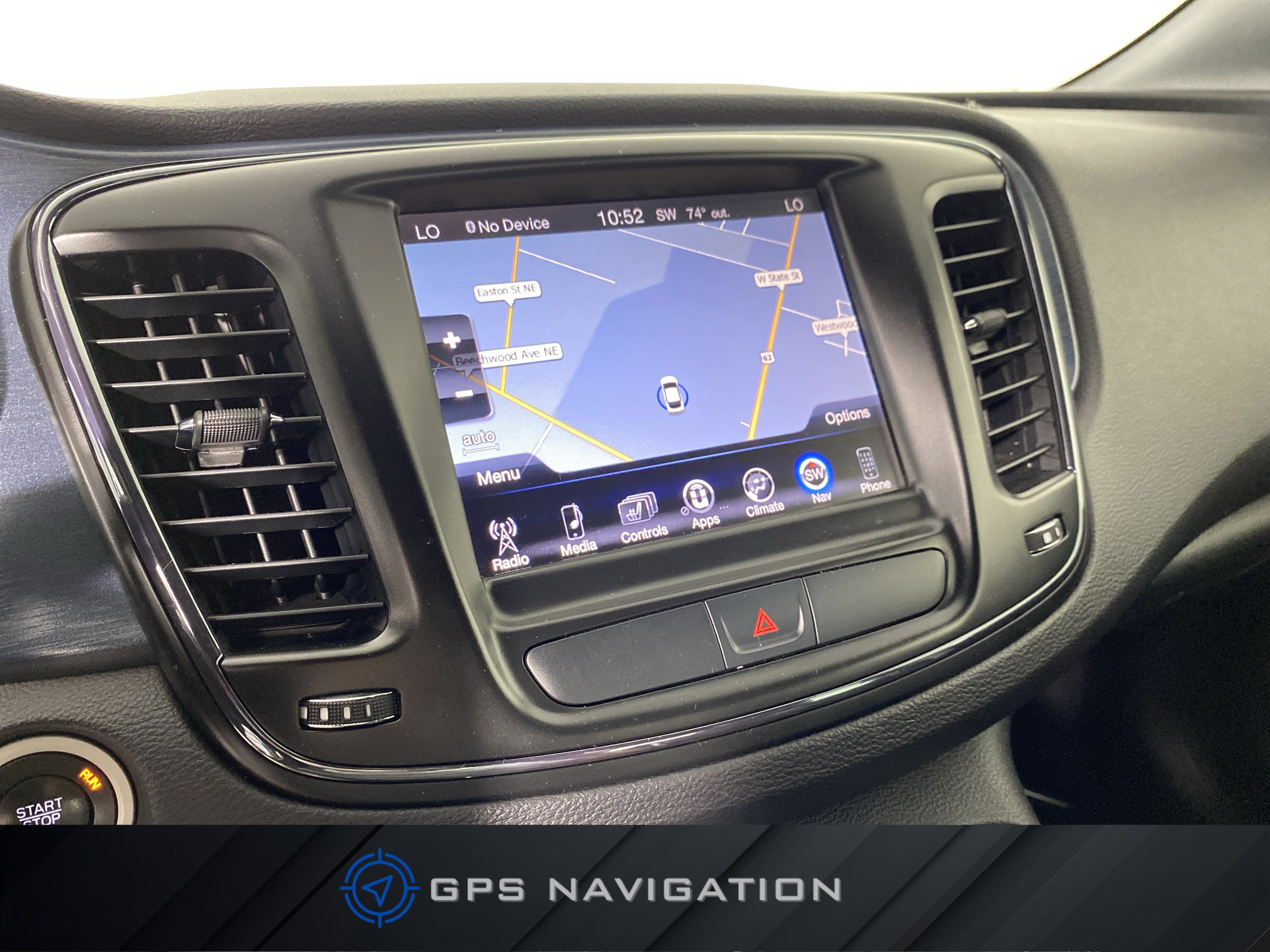 Used 2016 Chrysler 200 S w/ Navigation & Sound Group I AWD/4WD image 3