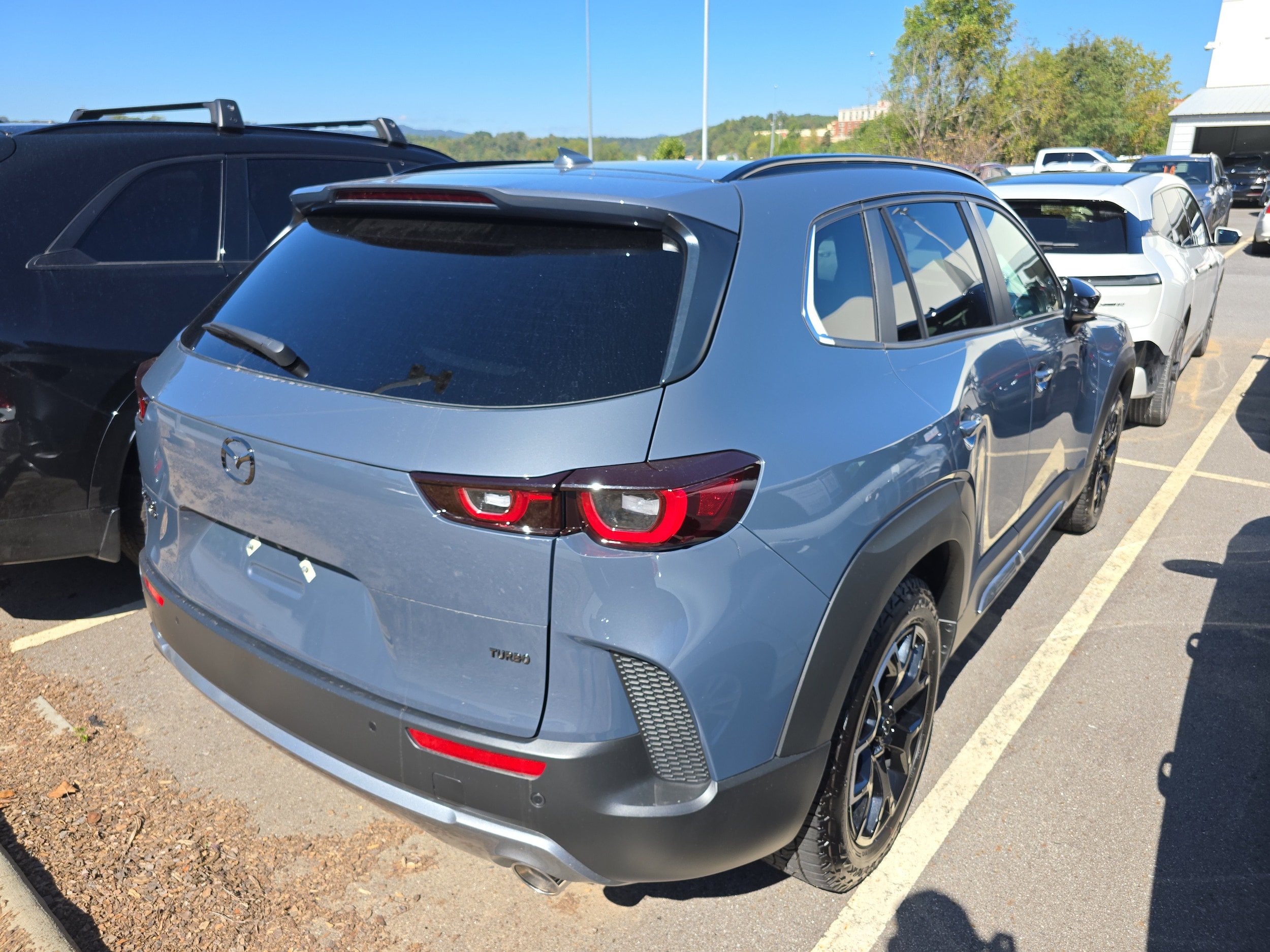 Used 2026 MAZDA CX-50 Meridian Edition w/ Weather Package AWD/4WD image 2