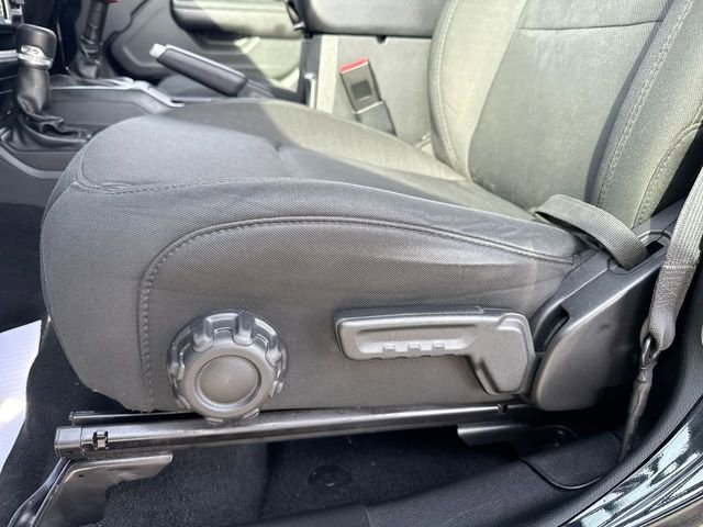 Used 2020 Jeep Wrangler Unlimited Willys image 12