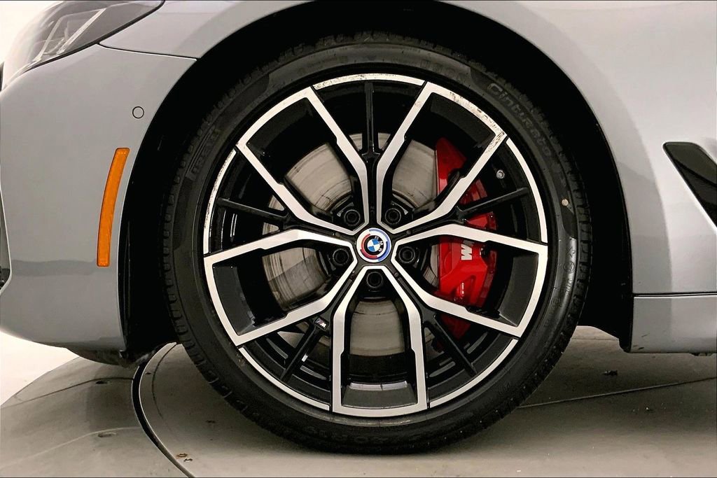 Certified 2023 BMW M550i xDrive w/ Executive Package AWD/4WD image 8
