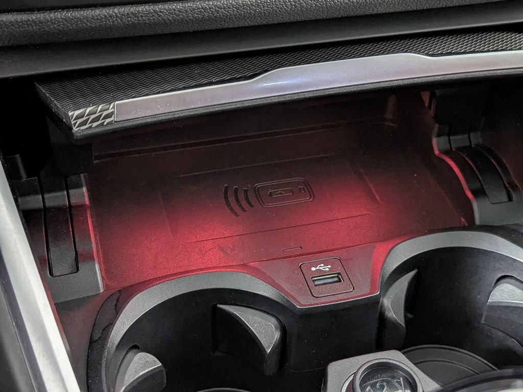 Certified 2022 BMW 330i xDrive Sedan w/ M Sport Package image 24