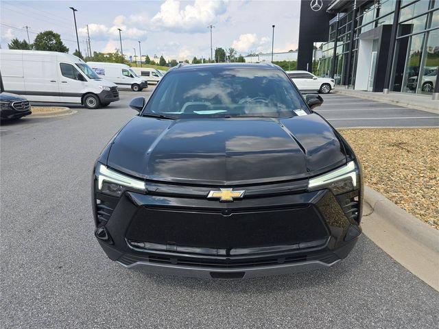Used 2024 Chevrolet Blazer EV LT AWD/4WD image 9