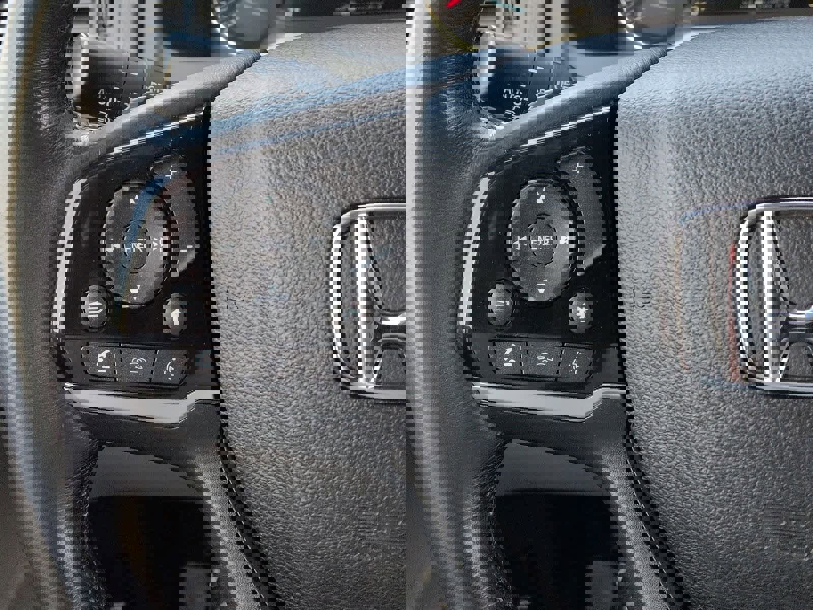 Used 2020 Honda Pilot Touring image 26