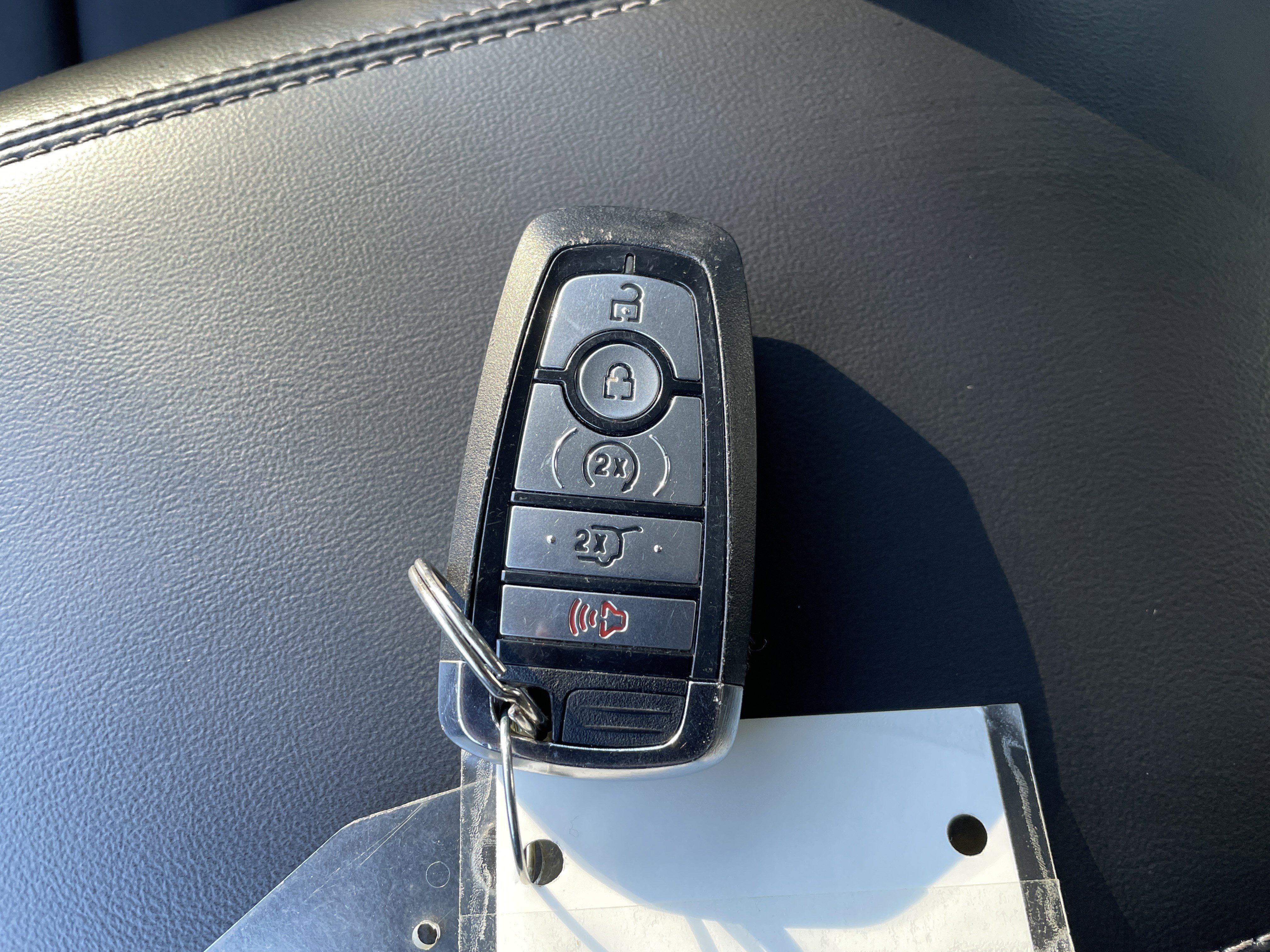 Used 2023 Ford Explorer XLT w/ Equipment Group 202A image 18