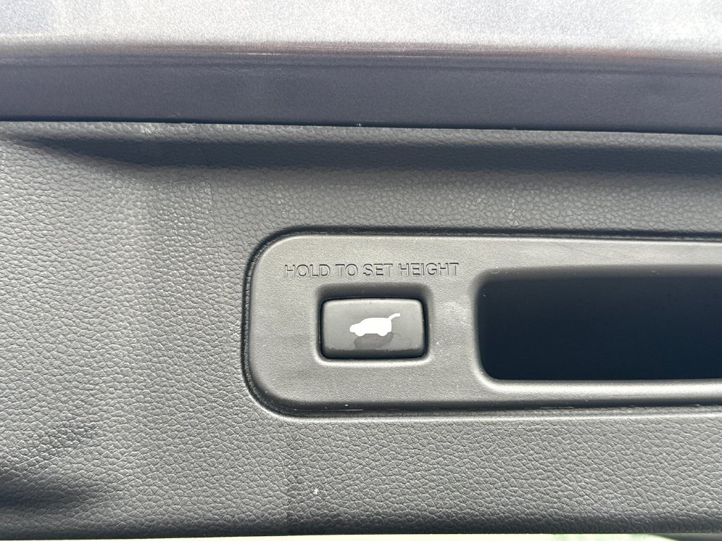 Certified 2024 Honda Pilot EX-L image 17