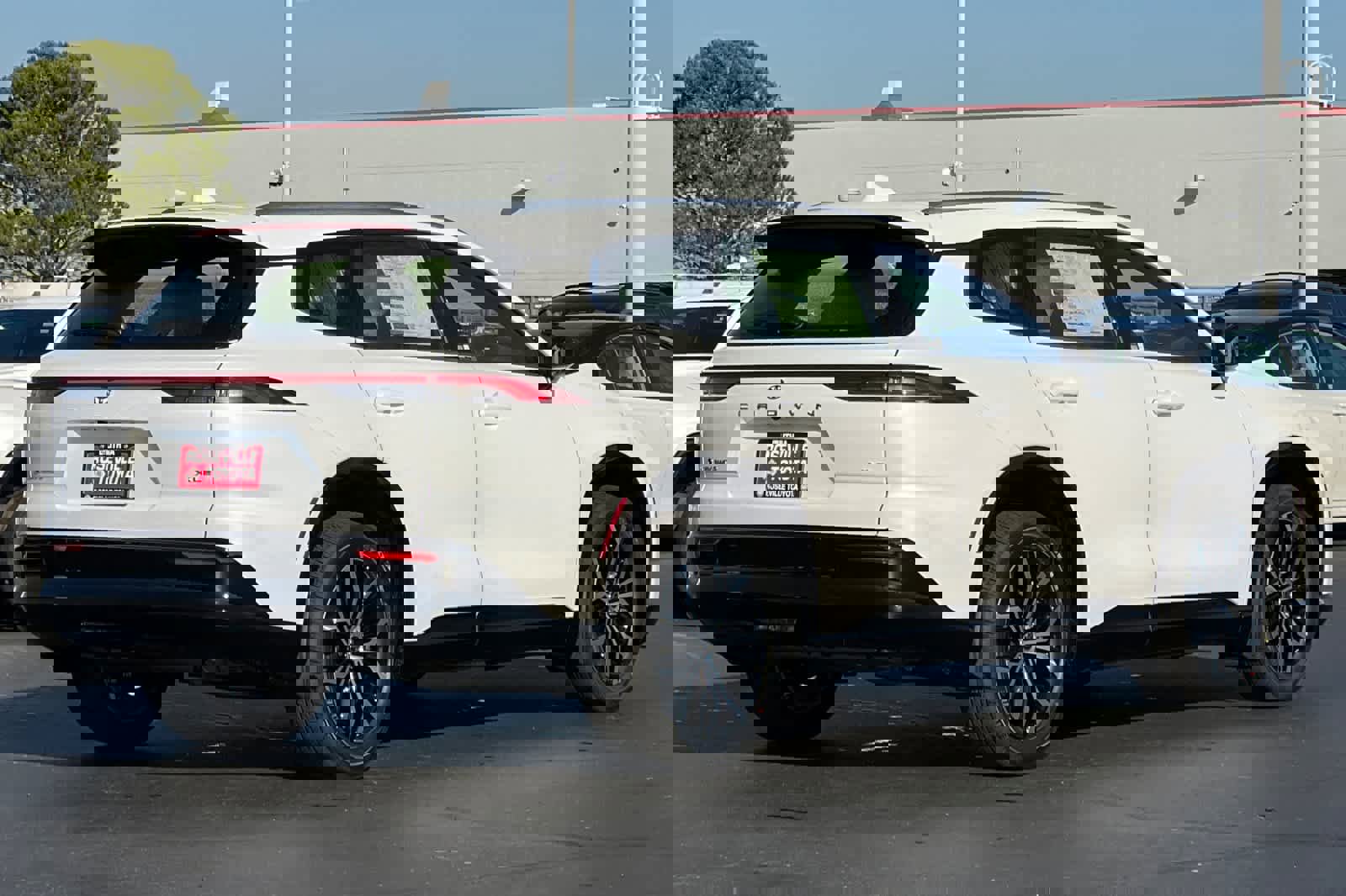 New 2026 Toyota Crown Signia image 2