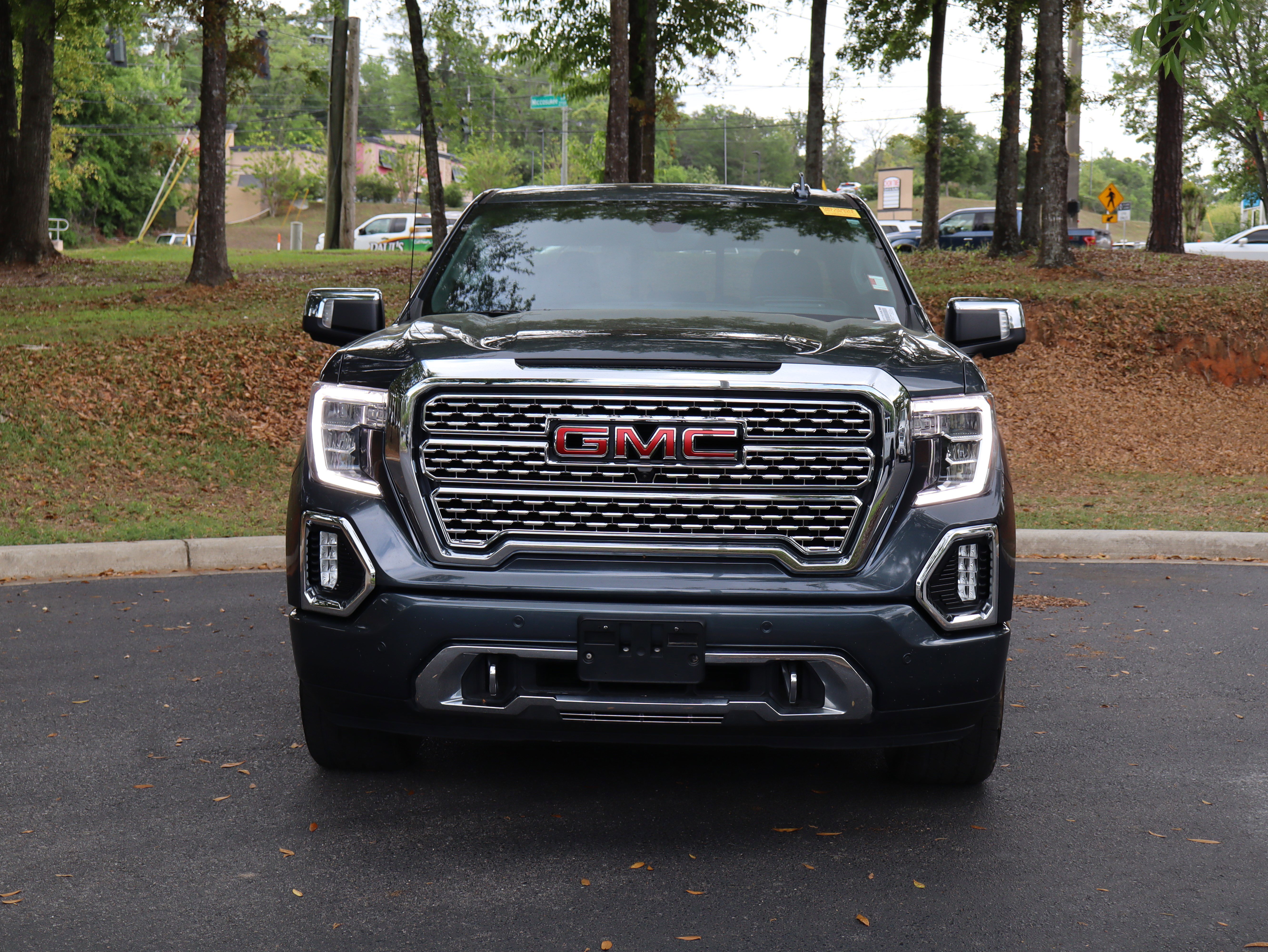 Used 2021 GMC Sierra 1500 Denali w/ Denali Ultimate Package AWD/4WD image 3