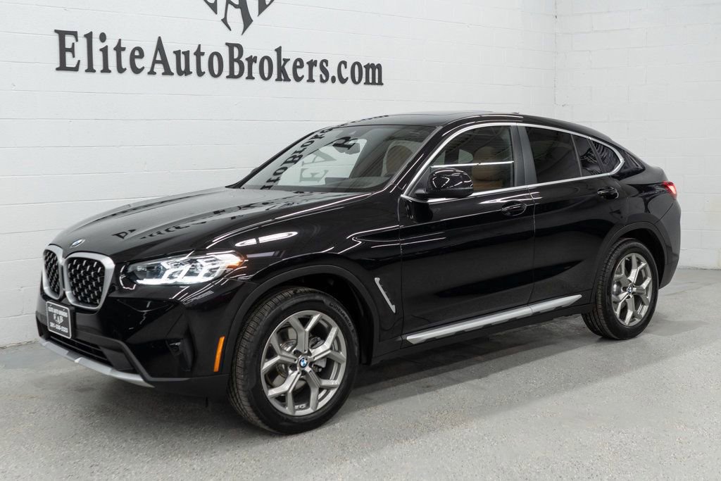 Used 2025 BMW X4 xDrive30i image 42