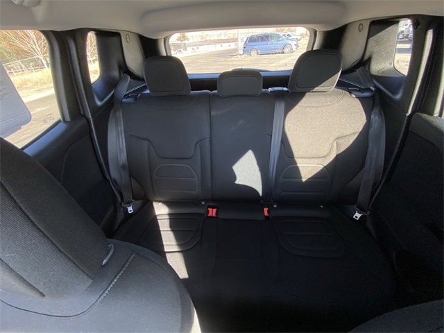 Used 2019 Jeep Renegade Latitude w/ UConnect 8.4 Nav Group image 22