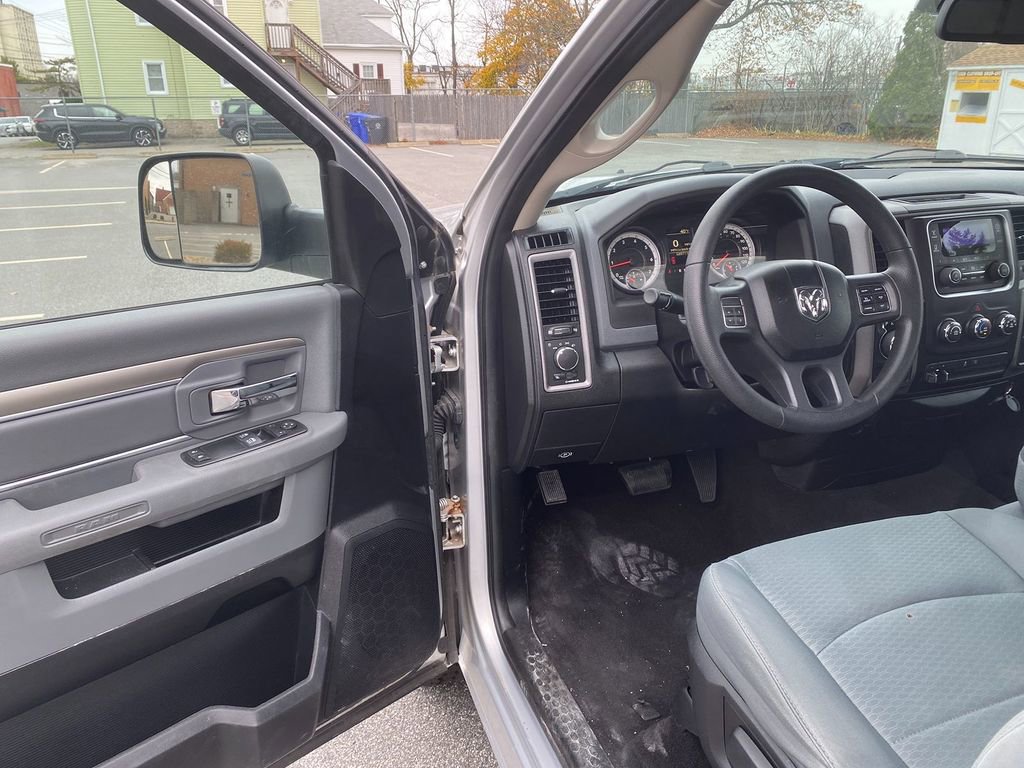 Used 2014 RAM 1500 Tradesman w/ Power & Remote Entry Group image 10