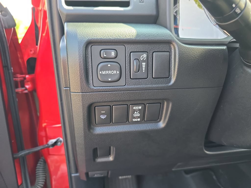 Certified 2019 Toyota 4Runner SR5 Premium AWD/4WD image 30